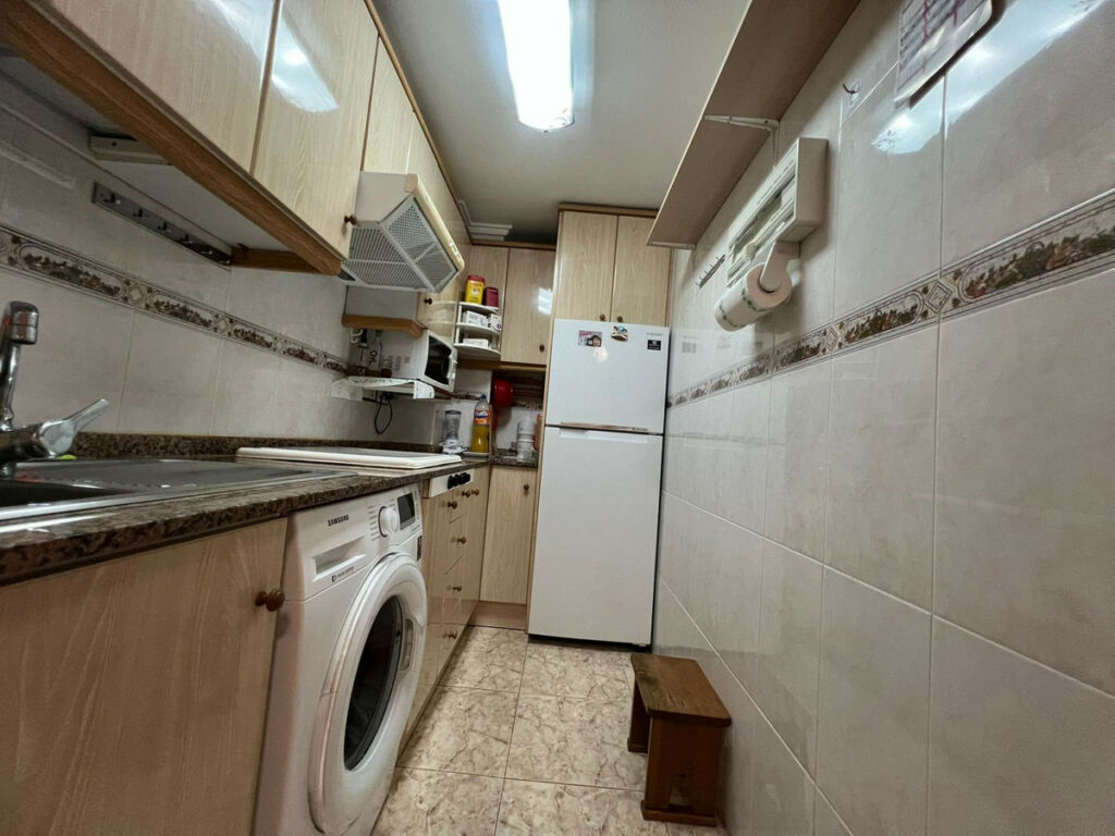 Middle Floor Apartment Guardamar del Segura Alicante - Bild 10