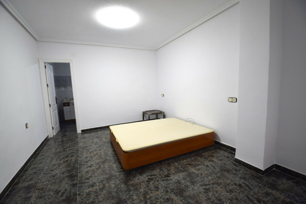 Ground Floor Apartment Guardamar del Segura Alicante - image 11