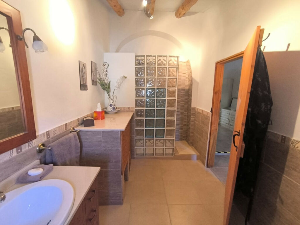 Detached Villa Chinorlet Alicante - imagen 11
