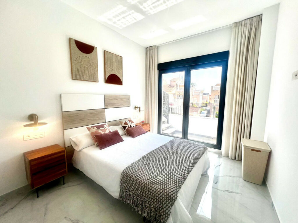 Detached Villa La Siesta Alicante - zdjęcie 13