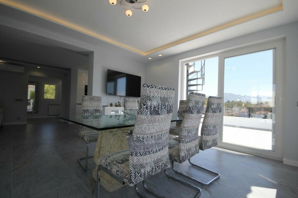 Detached Villa La Nucia Alicante - image 16