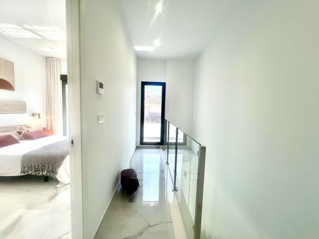 Detached Villa La Siesta Alicante - zdjęcie 16