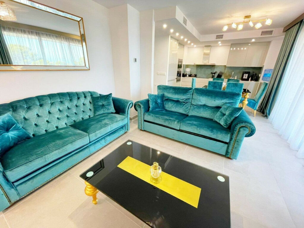 Middle Floor Apartment Villajoyosa Alicante - zdjęcie 2