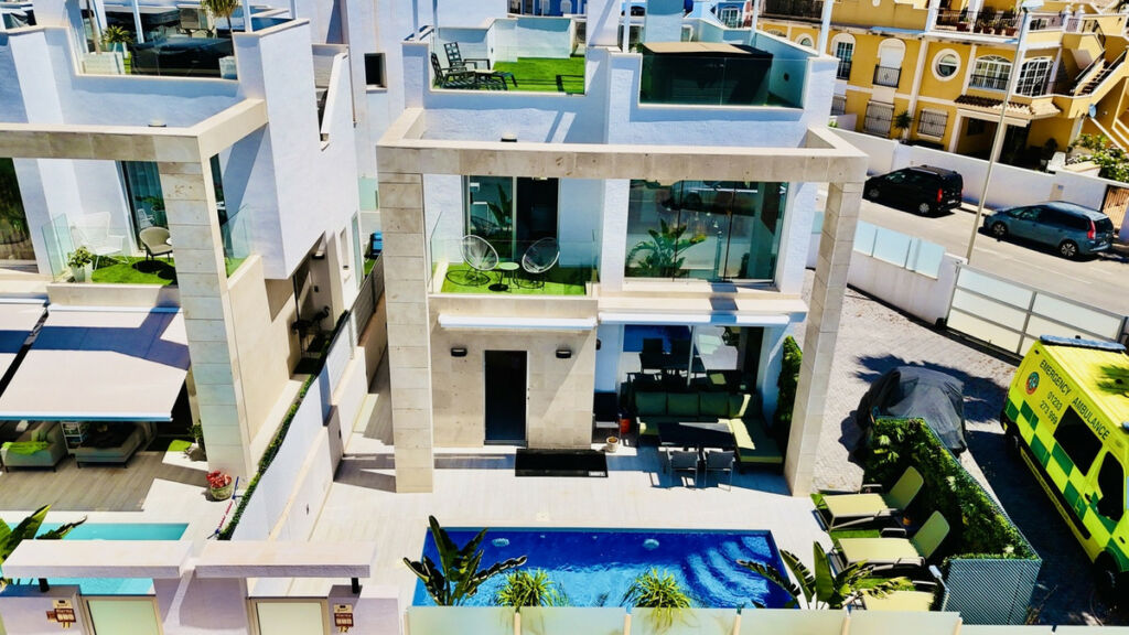 Detached Villa Cabo Roig Alicante - Bild 2