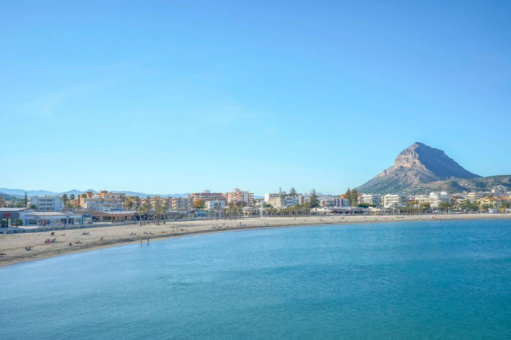 Middle Floor Apartment Javea Alicante - image 21