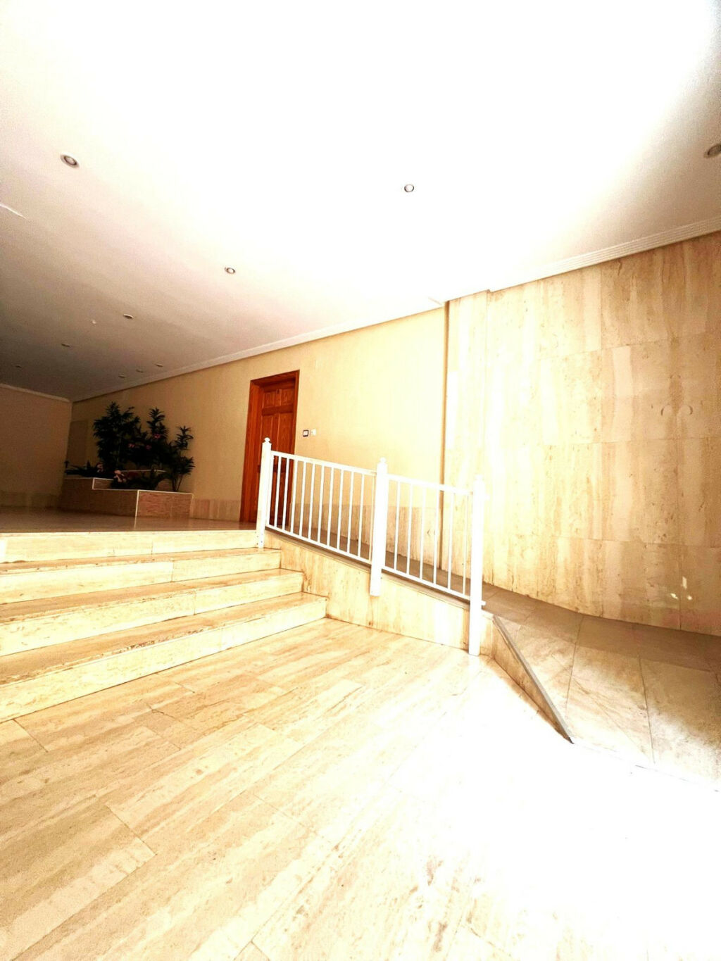 Middle Floor Apartment Guardamar del Segura Alicante - Bild 22