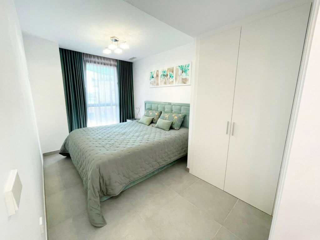 Middle Floor Apartment Villajoyosa Alicante - zdjęcie 25