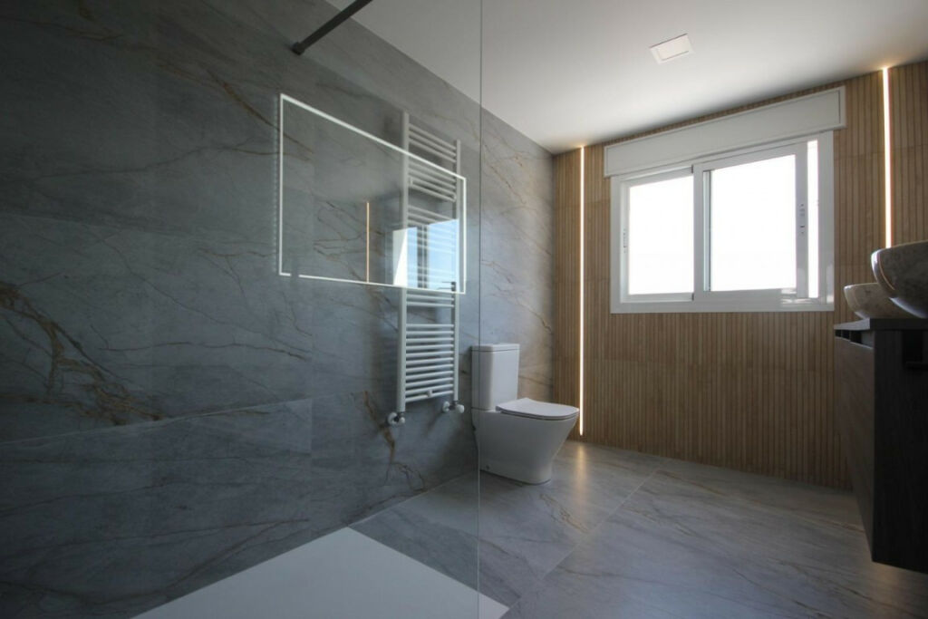 Detached Villa La Nucia Alicante - image 27