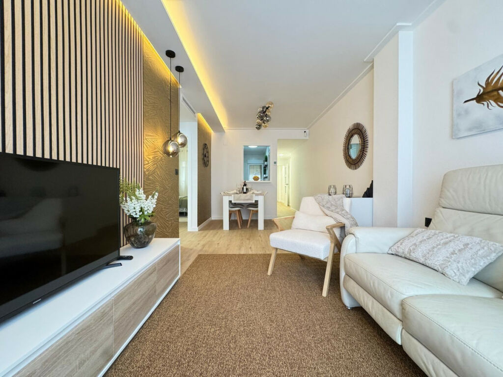 Middle Floor Apartment Torrevieja Alicante - zdjęcie 27