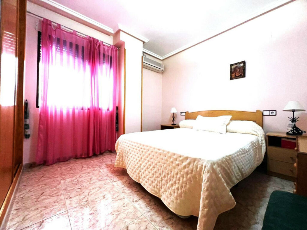 Middle Floor Apartment Guardamar del Segura Alicante - Bild 3