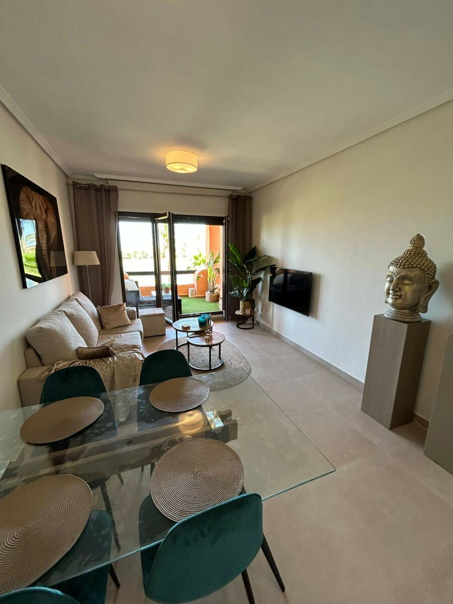 Middle Floor Apartment Los Alcázares Alicante - image 3