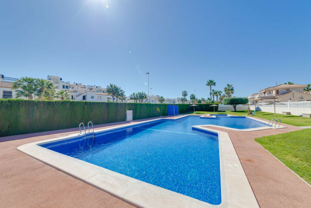 Detached Villa Orihuela Costa Alicante - imagen 32