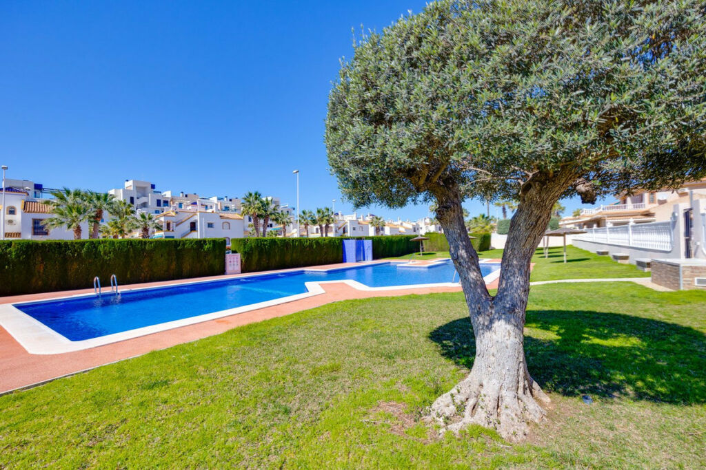 Detached Villa Orihuela Costa Alicante - imagen 35