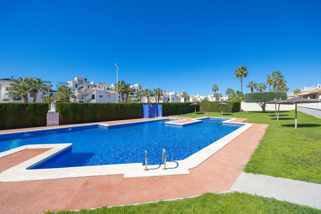 Detached Villa Orihuela Costa Alicante - imagen 36