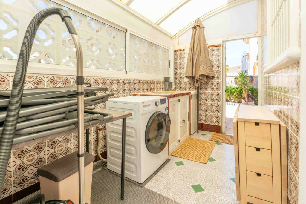 Detached Villa Punta Prima Alicante - zdjęcie 33