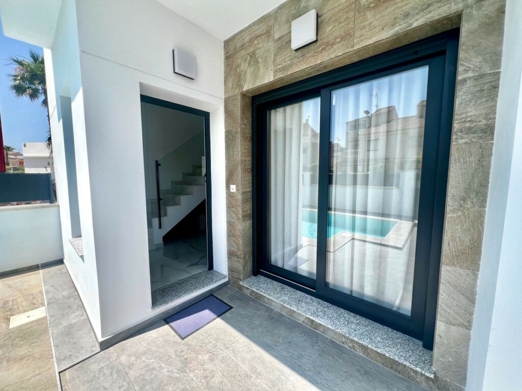 Detached Villa La Siesta Alicante - zdjęcie 4