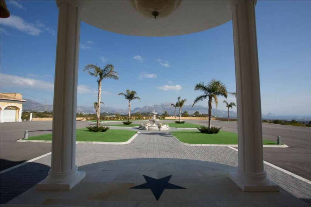 Detached Villa La Nucia Alicante - zdjęcie 44