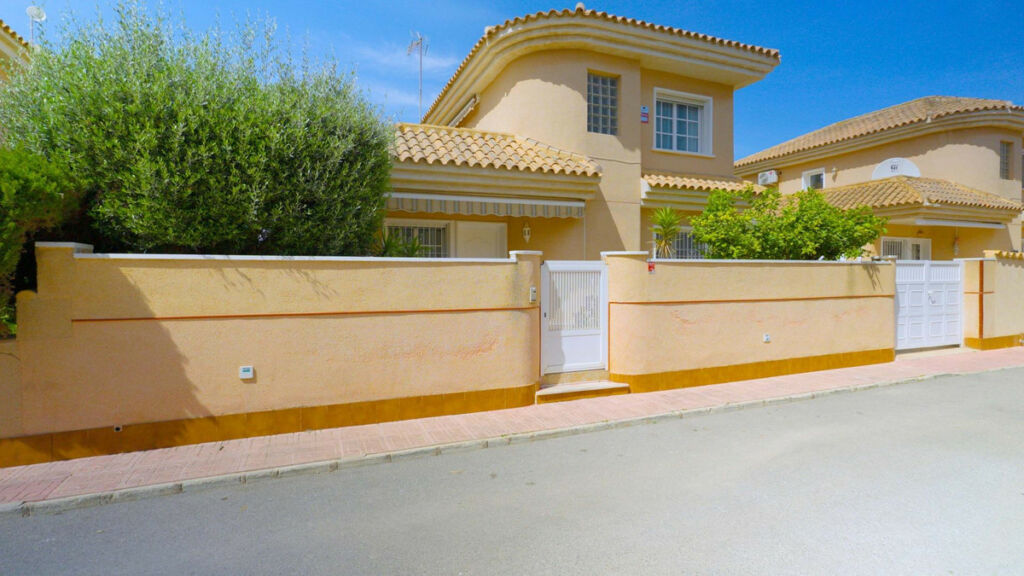 Detached Villa Punta Prima Alicante - zdjęcie 48