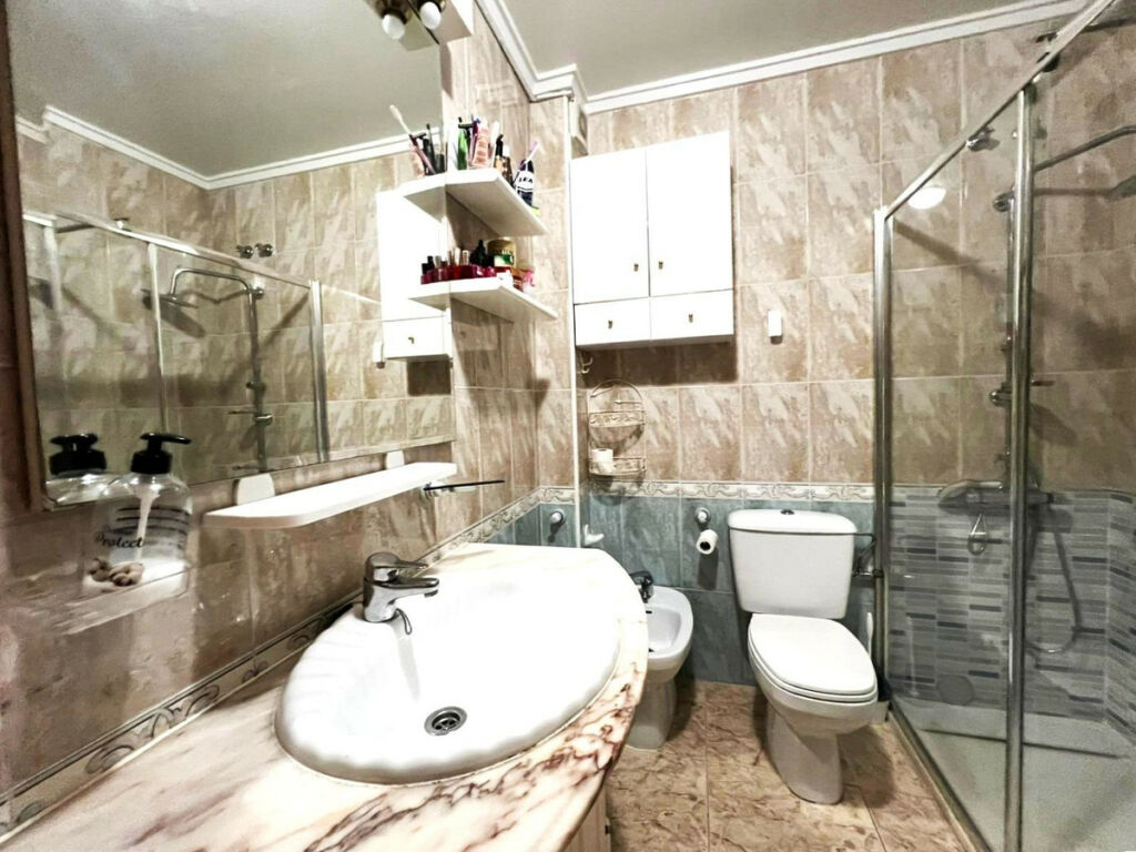 Middle Floor Apartment Guardamar del Segura Alicante - Bild 5