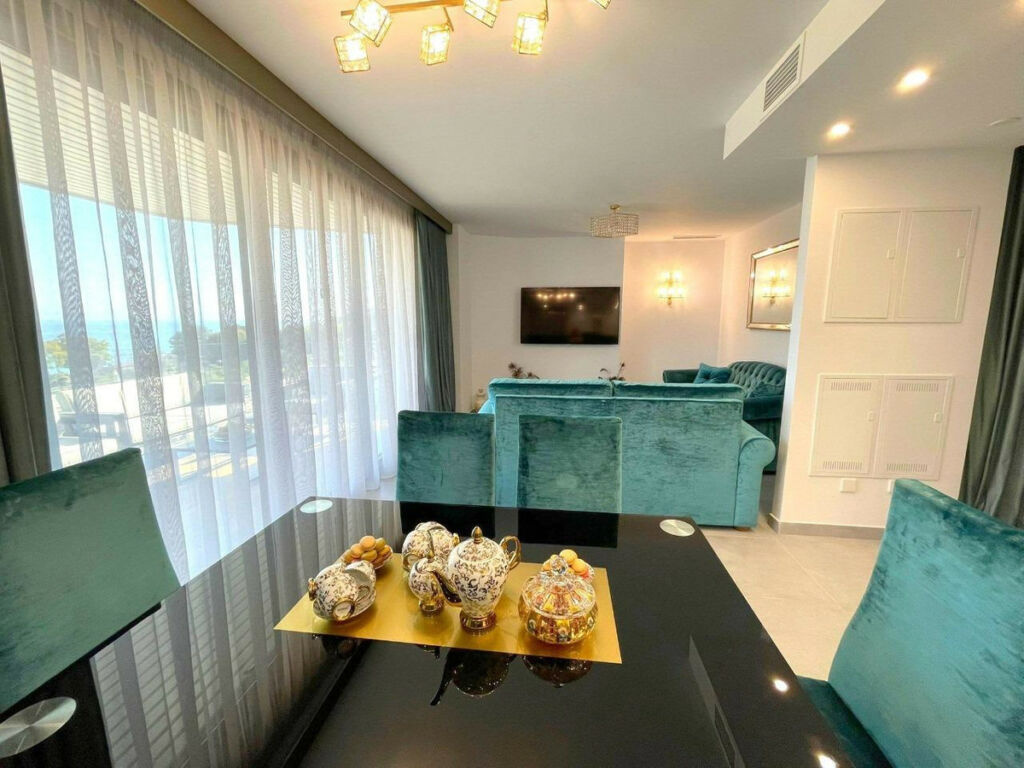 Middle Floor Apartment Villajoyosa Alicante - zdjęcie 5