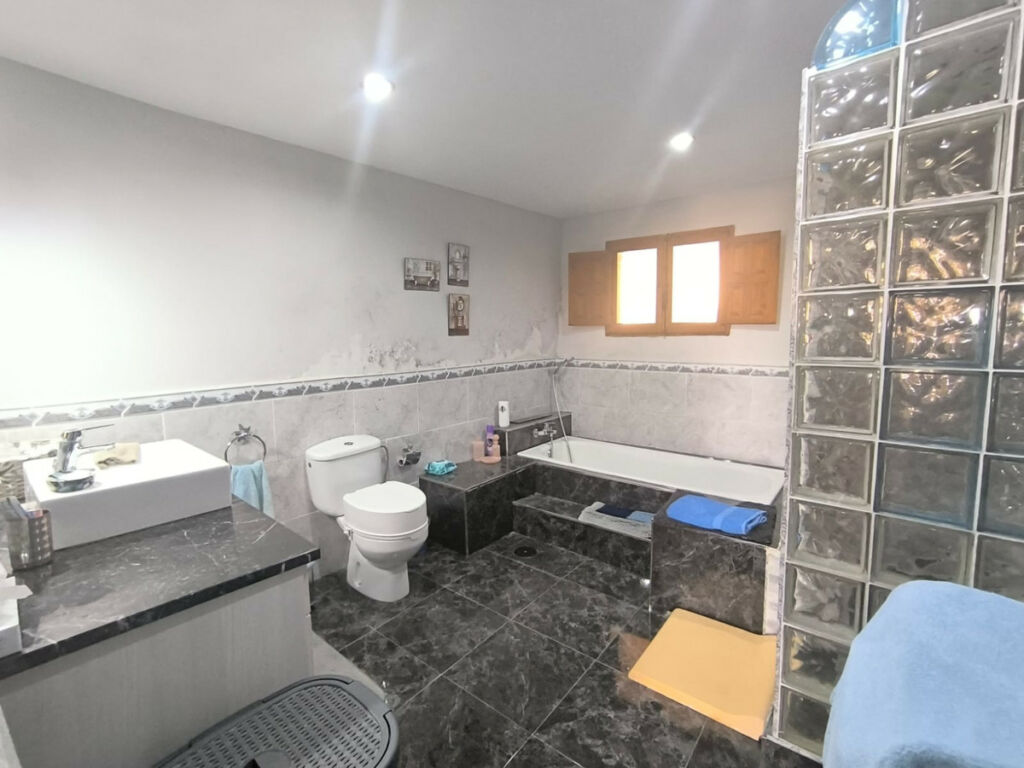 Detached Villa Chinorlet Alicante - imagen 5