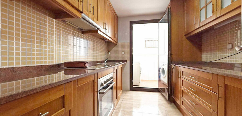 Middle Floor Apartment Torrevieja Alicante - imagen 6