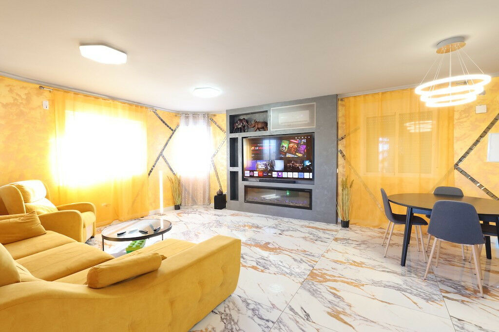 Townhouse San Miguel de Salinas Alicante - image 7