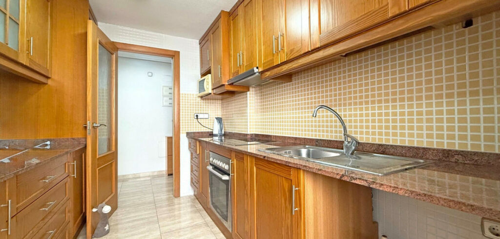 Middle Floor Apartment Torrevieja Alicante - imagen 8