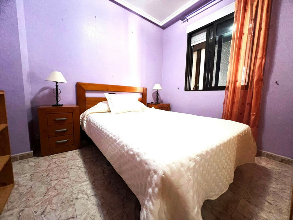 Middle Floor Apartment Guardamar del Segura Alicante - Bild 8