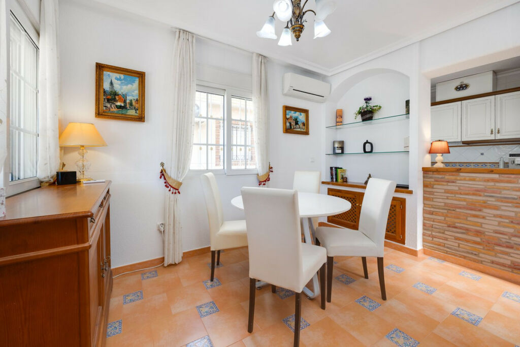 Detached Villa Orihuela Costa Alicante - imagen 8