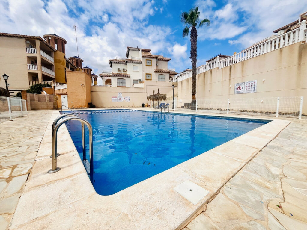 Ground Floor Apartment Cabo Roig Alicante - Bild 3