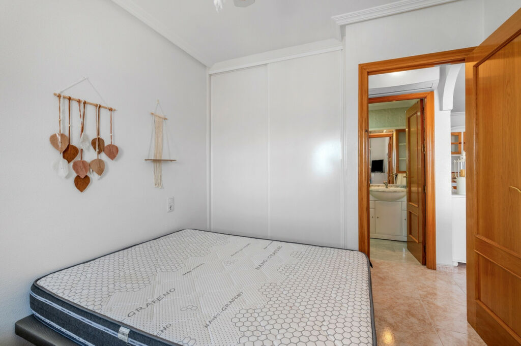 Middle Floor Apartment Santa Pola Alicante - Bild 10