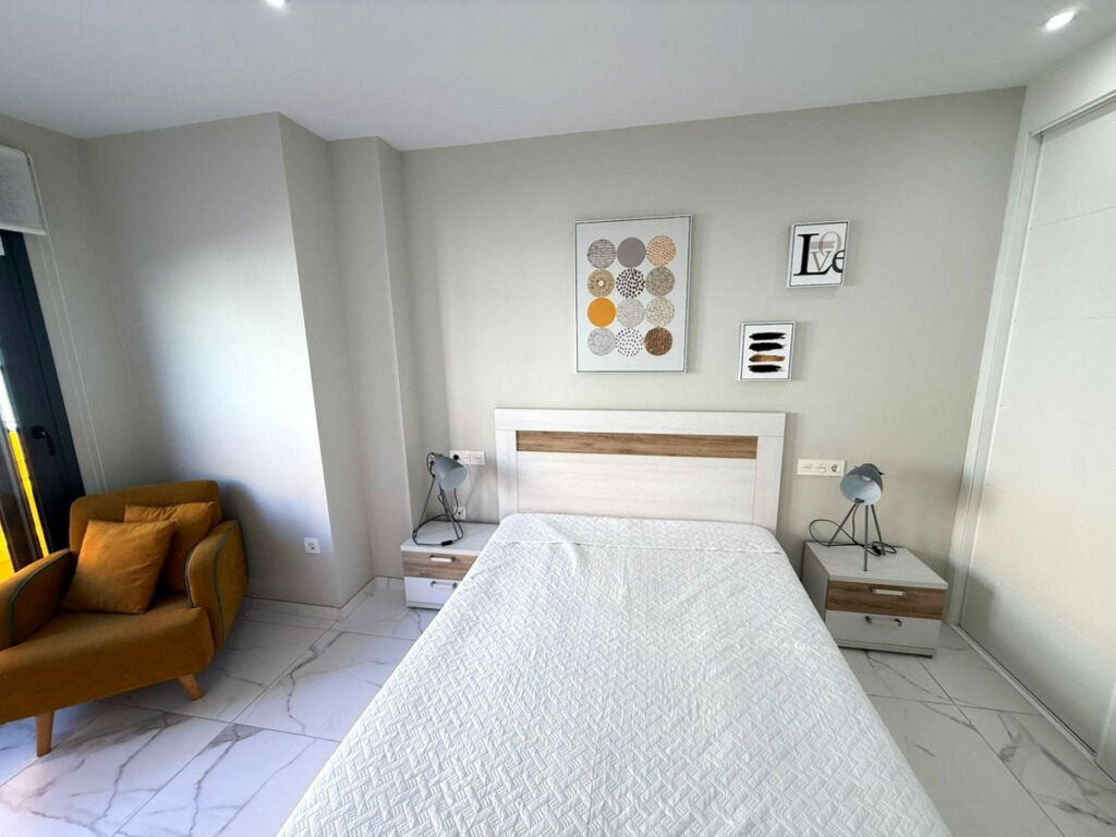 Middle Floor Apartment La Mata Alicante - zdjęcie 10