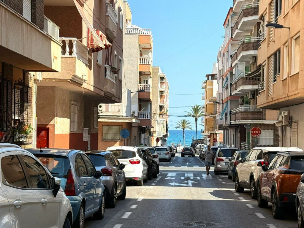 Middle Floor Apartment Playa Del Cura Alicante - Bild 10