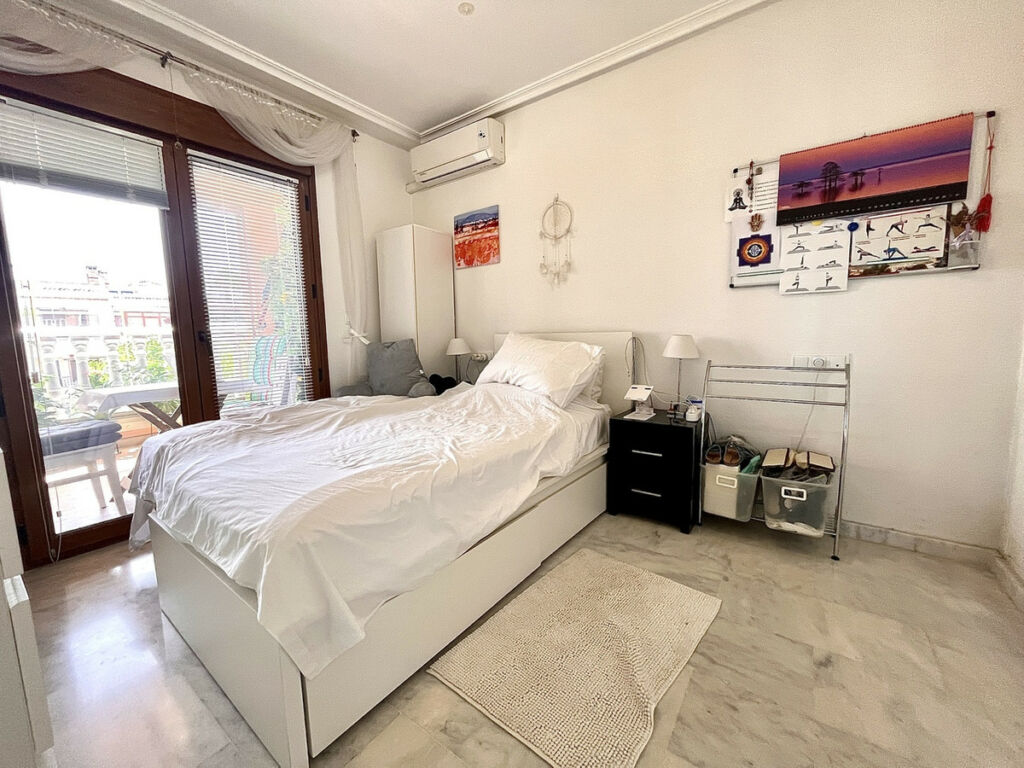 Middle Floor Apartment Los Dolses Alicante - Bild 10