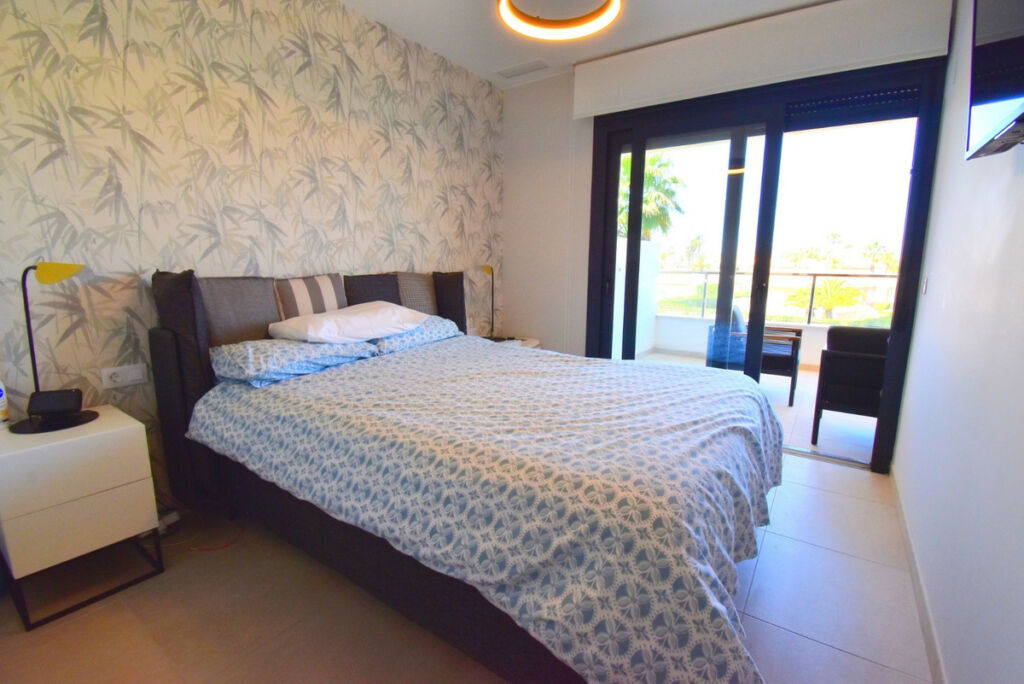 Middle Floor Apartment Playa Flamenca Alicante - Bild 11