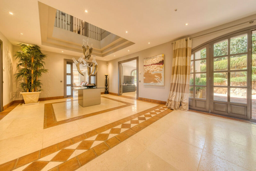 Detached Villa Sotogrande Costa Cádiz - zdjęcie 11
