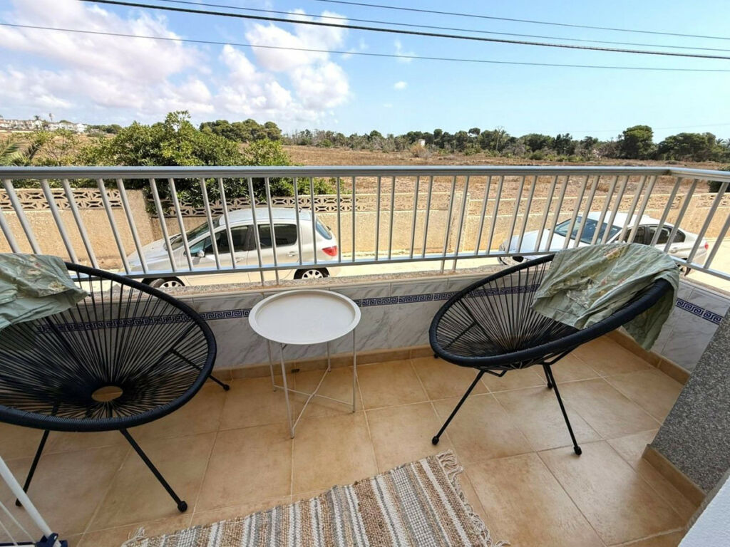 Middle Floor Apartment Punta Prima Alicante - Bild 11
