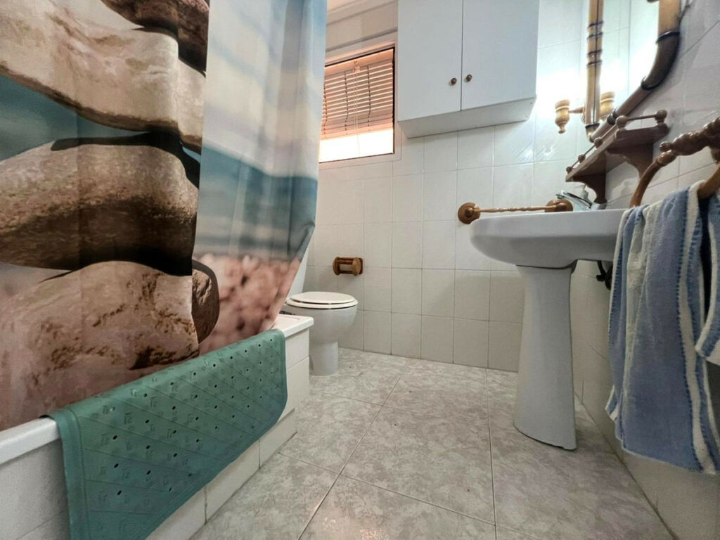 Middle Floor Apartment Playa de los Locos Alicante - Bild 11