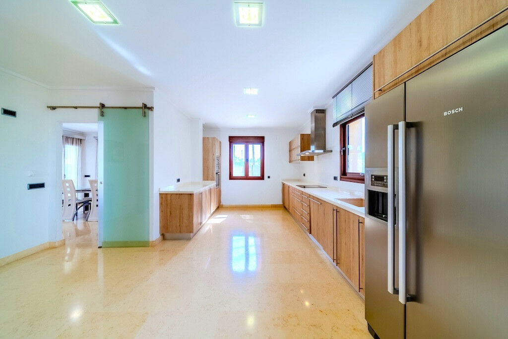 Detached Villa Cabo Roig Alicante - image 13