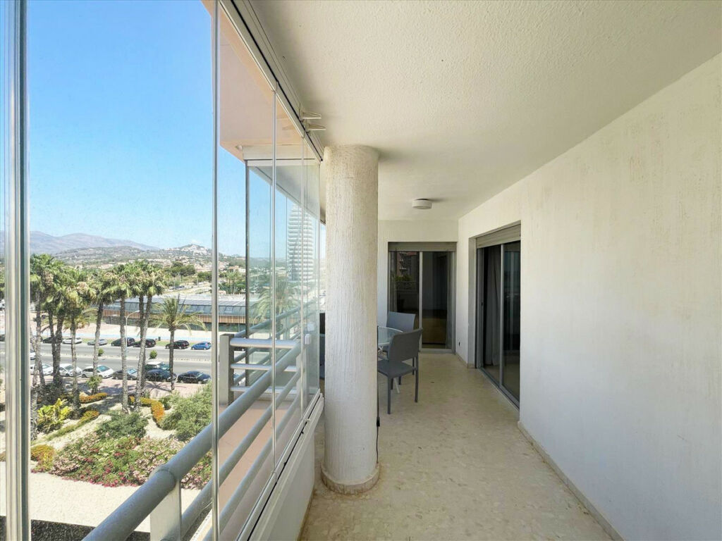 Middle Floor Apartment Calpe Alicante - imagen 14