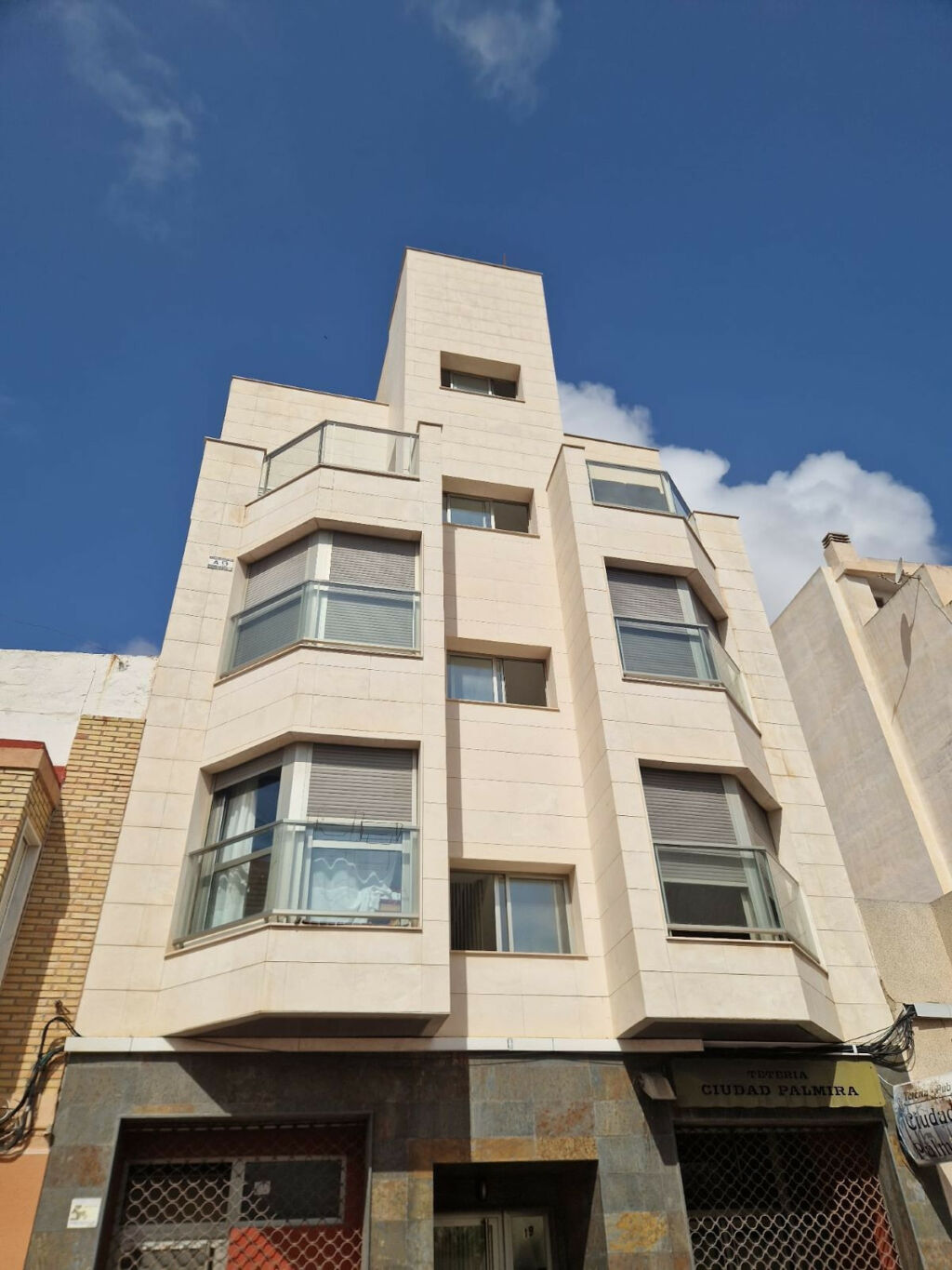 Middle Floor Apartment Torrevieja Alicante - imagen 14