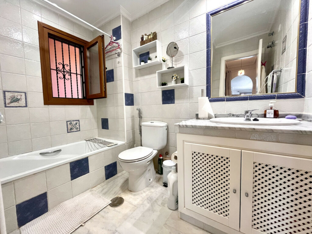 Middle Floor Apartment Villamartin Alicante - Bild 15