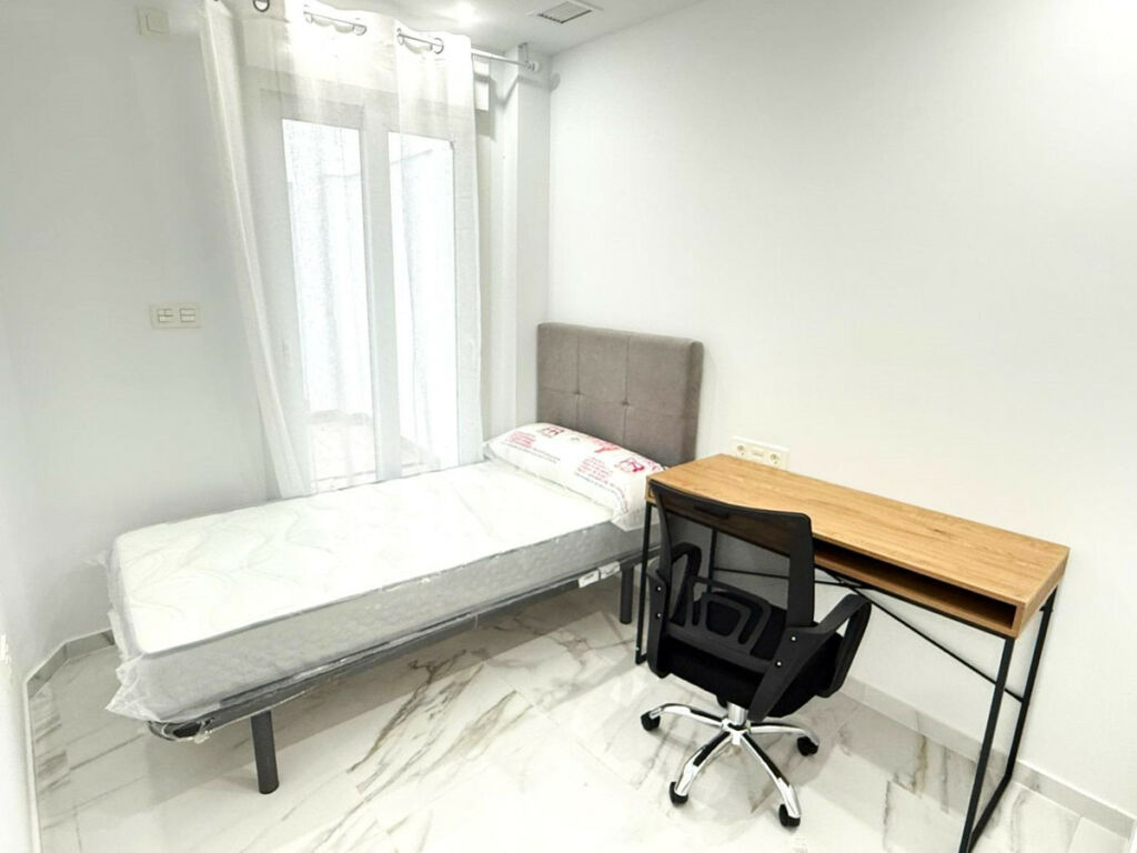 Middle Floor Apartment Parque de las Naciones Alicante - Bild 16