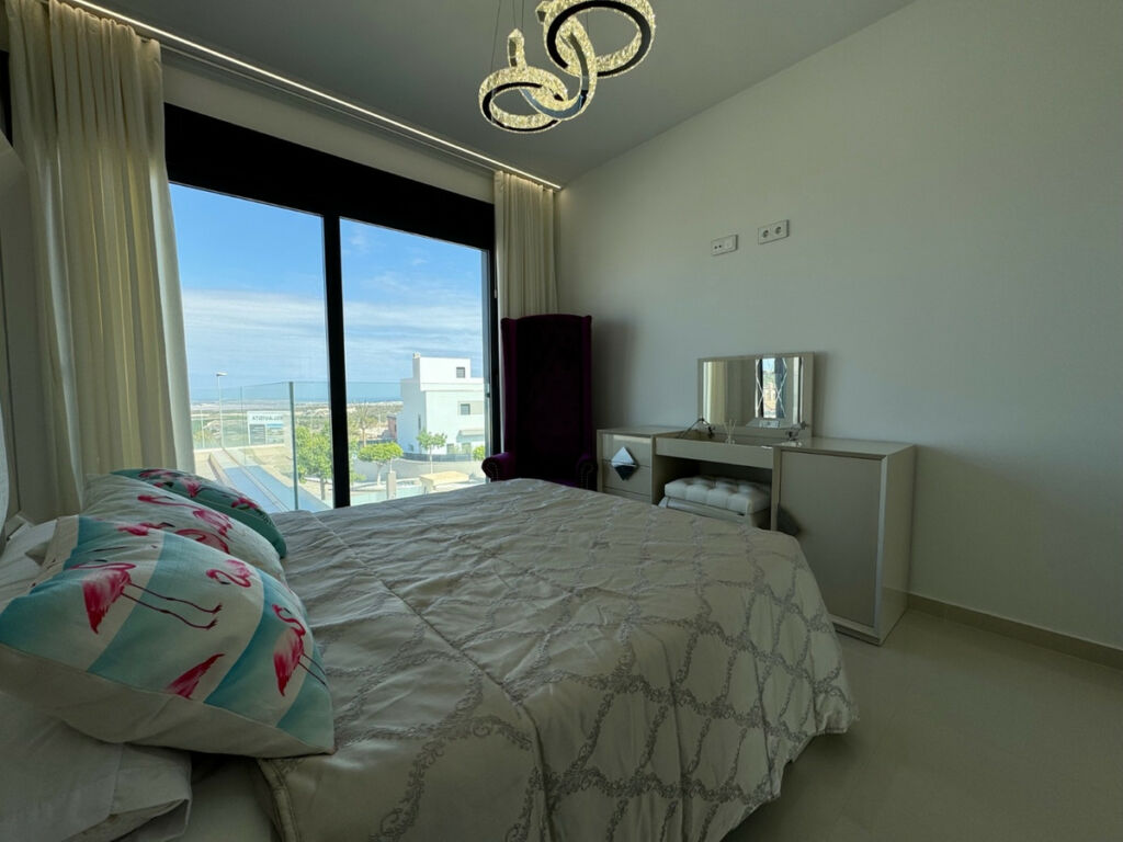 Detached Villa San Miguel de Salinas Alicante - imagen 17