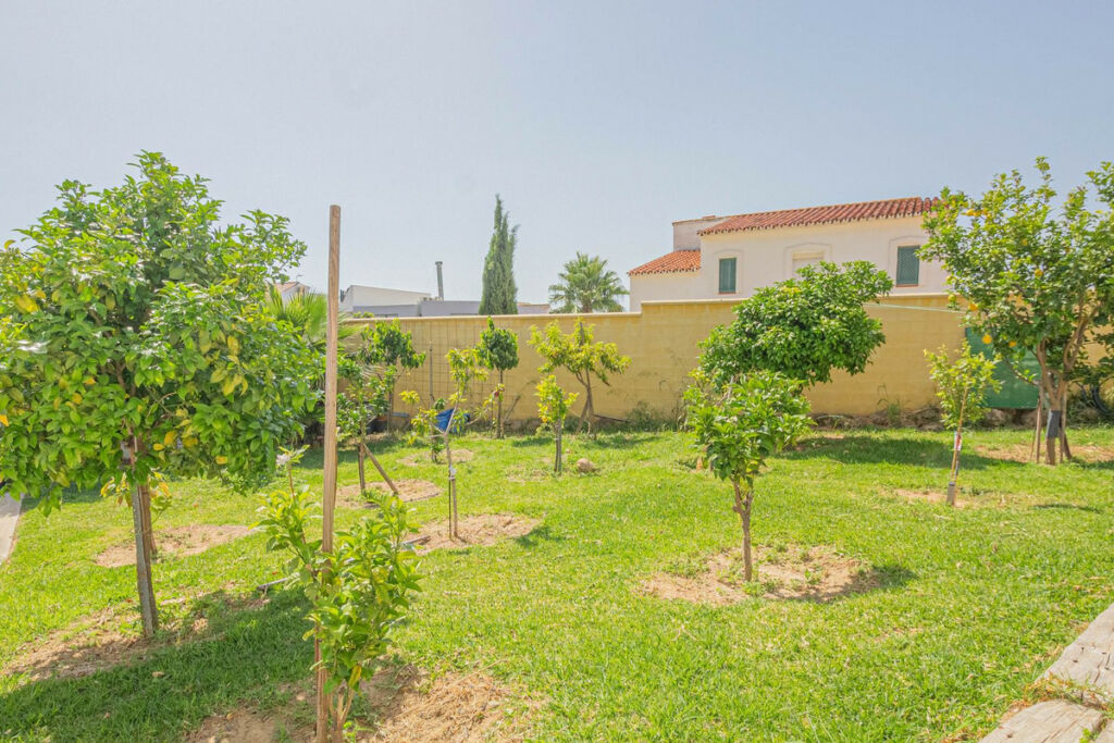 Detached Villa Pueblo Nuevo de Guadiaro Cádiz - zdjęcie 16