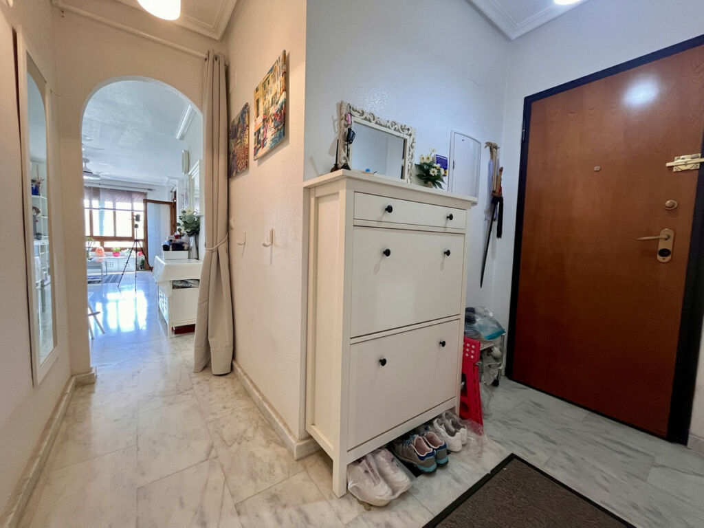 Middle Floor Apartment Villamartin Alicante - Bild 19