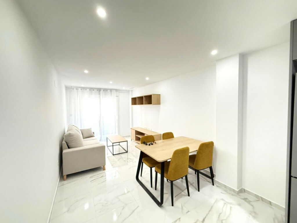 Middle Floor Apartment Parque de las Naciones Alicante - Bild 2