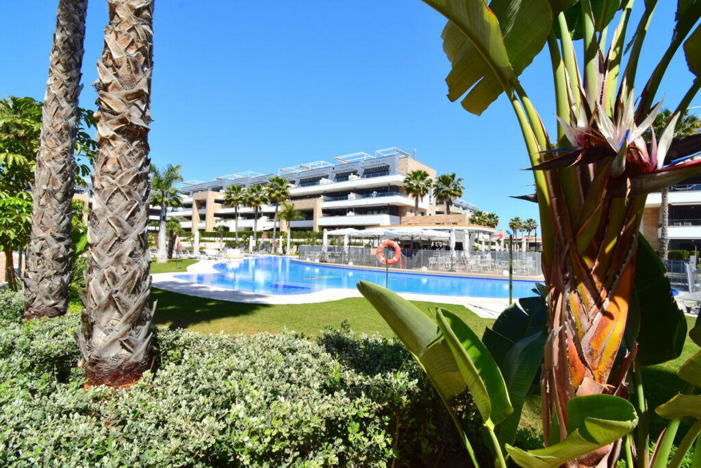 Middle Floor Apartment Playa Flamenca Alicante - Bild 2