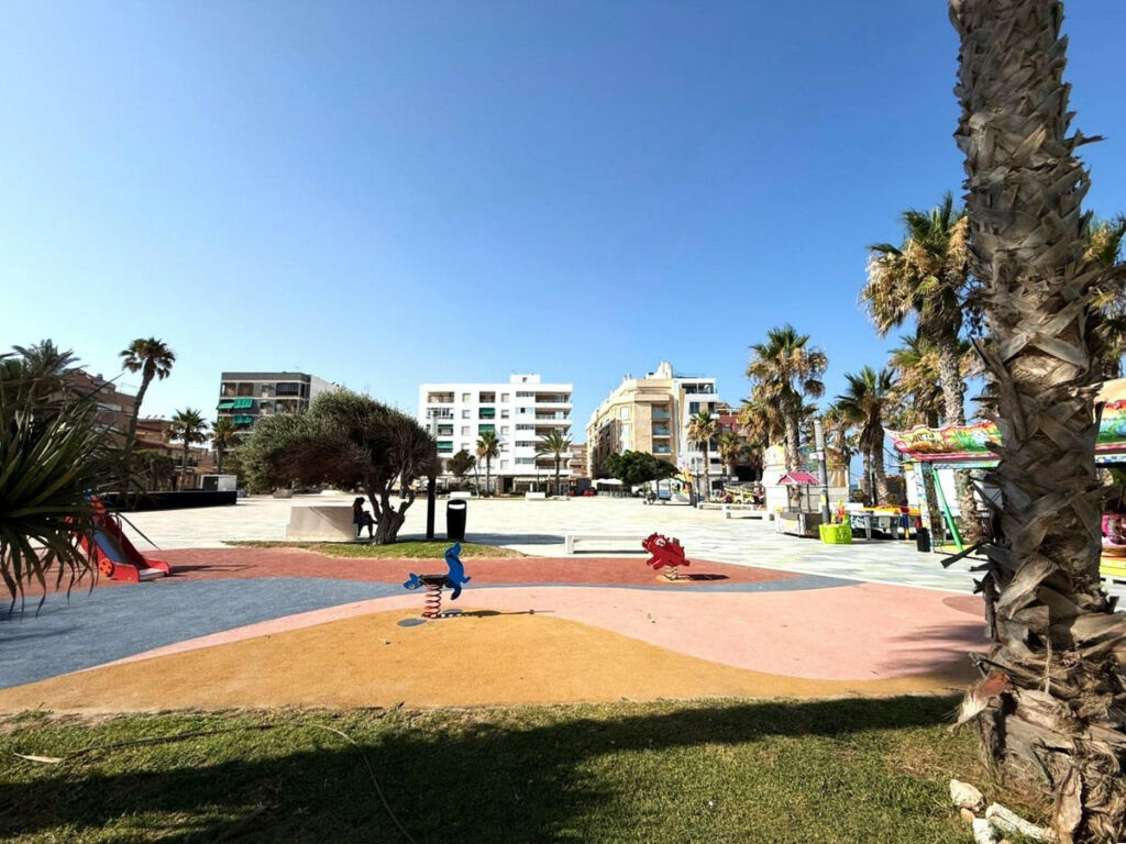 Middle Floor Apartment La Mata Alicante - zdjęcie 20